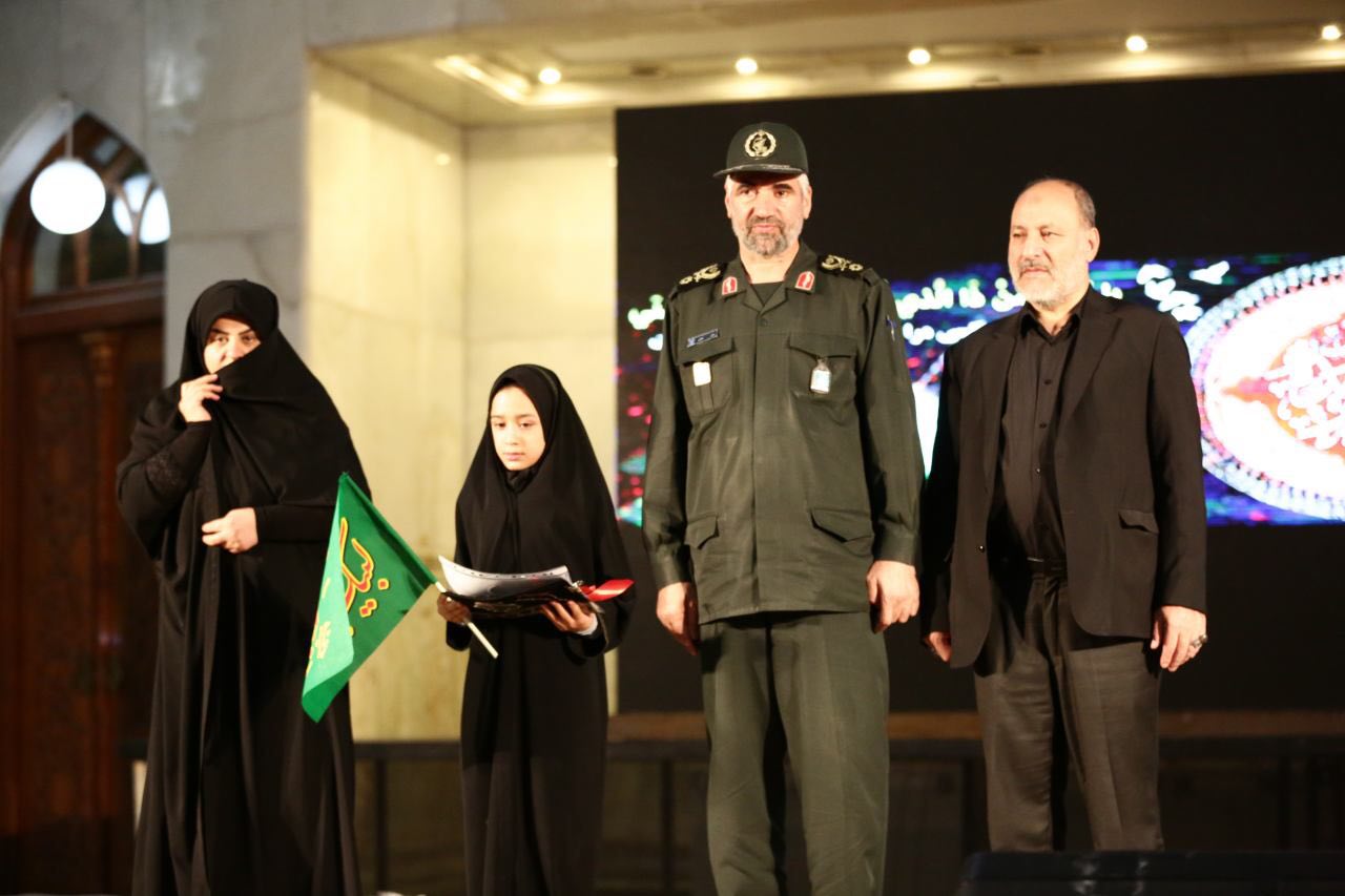 گزارش تصويری ازمراسم سه ساله های حسينی درحرم مطهرامام خمينی(ره)