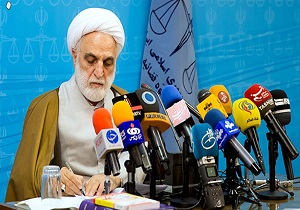 باید مراقب برنامه‌ریزی دشمن برای ضربه زدن به کشور باشیم