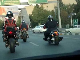 پیگیری ماجرای موتورهای سنگین در اتوبان های تهران + فیلم