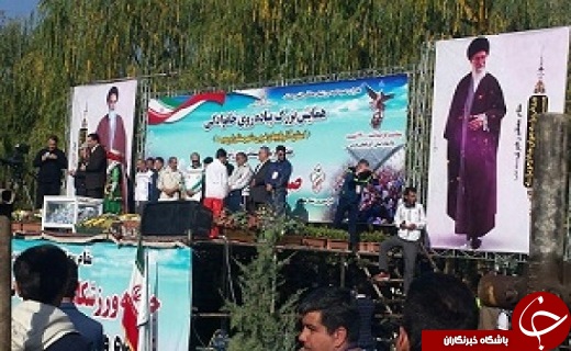 همایش بزرگ پیاده روی خانوادگی در ارومیه برگزار شد /باید مراقب برنامه&zwnj;ریزی دشمن برای ضربه زدن به کشور باشیم /وزنه&zwnj;بردار ارومیه&zwnj;ای در مسابقات جهانی آمریکا روی تخته می&zwnj;رود