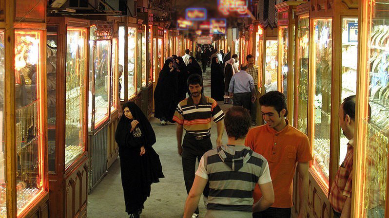 اجاره پاساژهای لوکس شمال تهران از کجا می&zwnj;آید؟