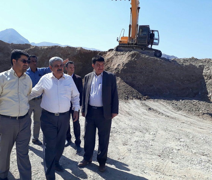 تکمیل و بهسازی راه های روستایی در جیرفت