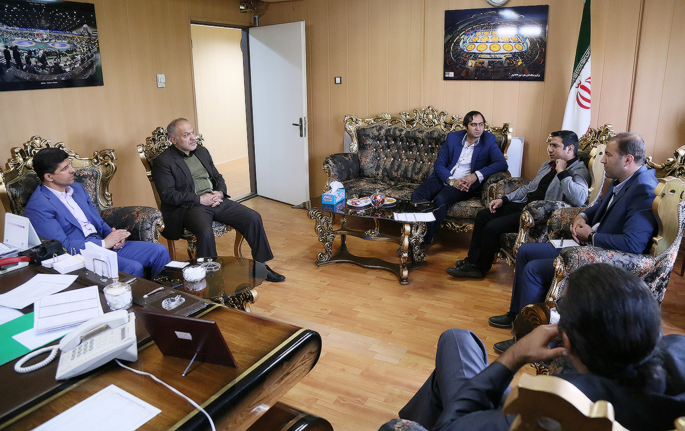دیدار نایب رئیس فدراسیون کشتی با مدیرکل ورزش و جوانان استان همدان