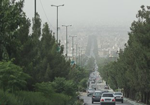 هوای لرستان همچنان آلوده / نفس‌ها به شماره افتاده