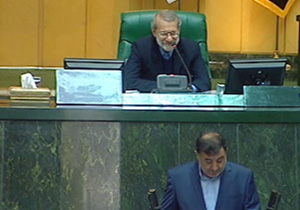 شوخی جاده‌ای لاریجانی با یک نماینده مجلس + فیلم
