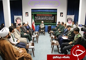 دیدار دانش آموزان بسیجی با نماینده ولی فقیه