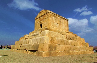 چهره پنهان کوروش