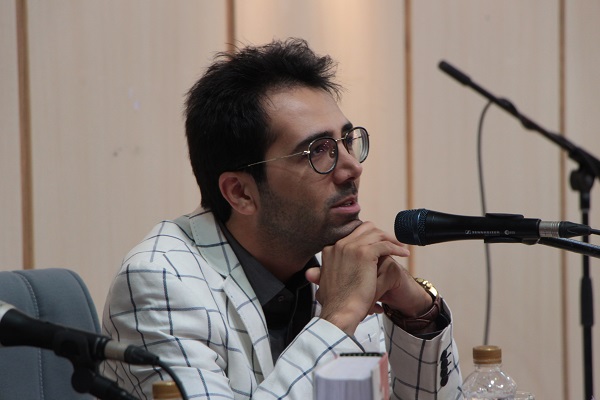 قالب رباعی را قیصر امین‌پور احیا کرد/ اشعار این شاعر هرگز به ورطه شعار نیفتاد