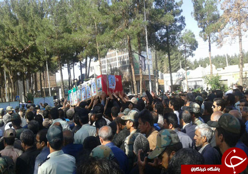 مراسم تشییع پیکر مطهر شهید مدافع وطن در بیرجند هم اکنون+تصاویر