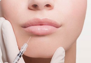 بلاهای وحشتناکی که ژل‌های زیبایی بر سر شما می‌آورند