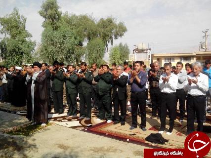 برپایی نماز وحدت با حضور مسئولین در باغملک