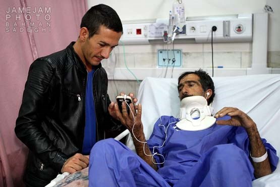 نجات معجزه آسای 6 نفر از مجروحان زلزله کرمانشاه+تصاویر
