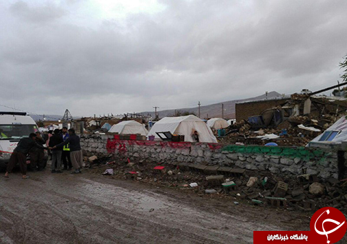 امداد رسانی به نوزادی که تنهای غذای او آب قند بود امداد رسانی به نوزادی که تنهای غذای او آب قند بود