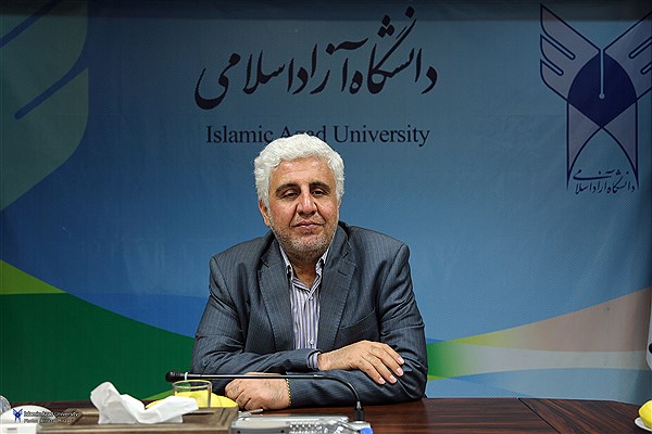 نیاز جامعه دانشگاهی امروز به فرهنگ بسیجی و روحیه خستگی ناپذیری