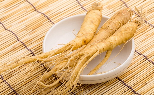 تسلیم کم&zwnj;کاری تیروئید در برابر گیاهان دارویی