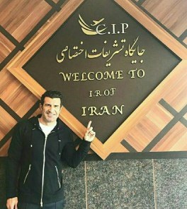 اسطوره پیشین بارسلونا و رئال وارد تهران شد