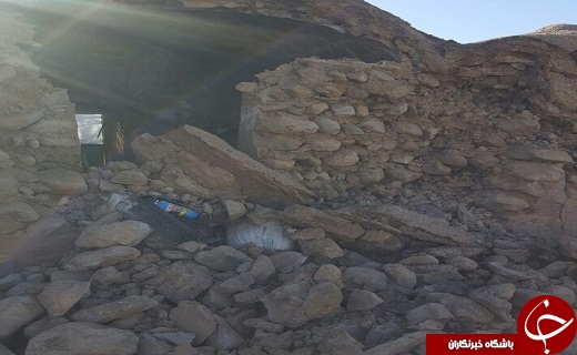 تصاویری از روستای گورک پس از زلزله 6 ریشتری امروز