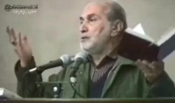 فیلم قدیمی از شعرخوانی مرحوم چایچیان در حضور رهبر انقلاب + فیلم