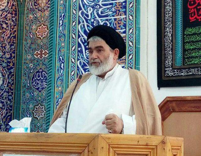 هر روز امت اسلامی باید روز وحدت باشد
