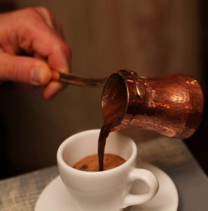 قهوه ریسک بیماری های کبدی را کاهش می دهد/ریزش مو در جوانی نشانه این بیماری در بدن است/تأثیر مصرف غذاهای آماده در ابتلا به سرطان/وقتی به میزان کافی آب نمی نوشید! قهوه ریسک بیماری های کبدی را کاهش می دهد/ریزش مو در جوانی نشانه این بیماری در بدن است/تأثیر مصرف غذاهای آماده در ابتلا به سرطان/وقتی به میزان کافی آب نمی نوشید!
