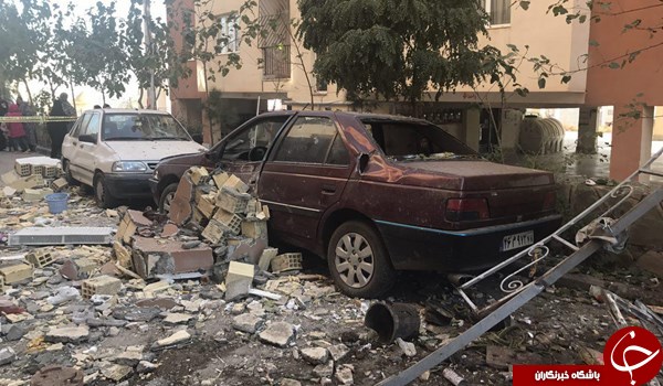انفجار در شهرک آبشناسان رباط&zwnj;کریم/ 3 واحد مسکونی تخریب شد+ تصاویر