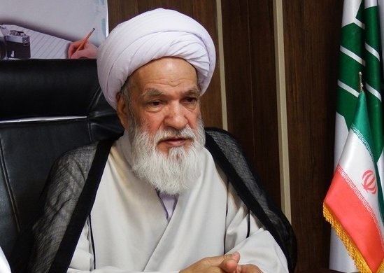 نامه رهبری به جوانان غرب هویت و جهت می‌دهد