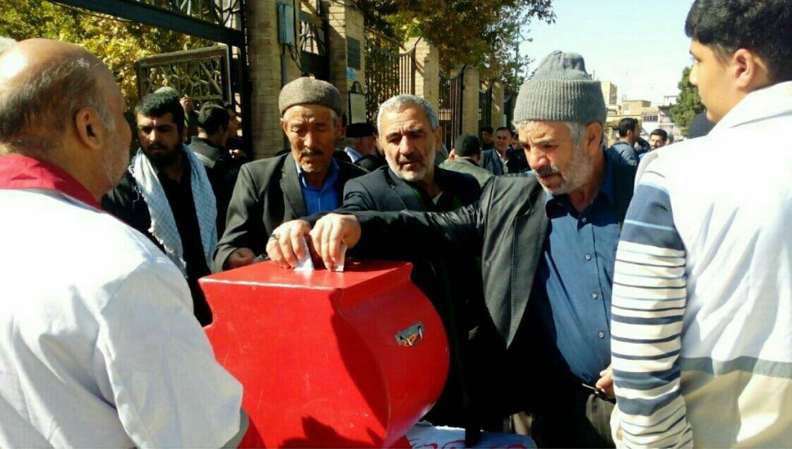 کمک مردم همدان به مناطق زلزله&zwnj;زده کرمانشاه