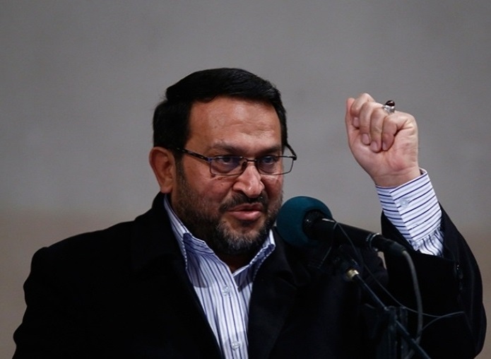 جبهه بزرگی در غرب تلاش می&zwnj;کرد نامه رهبری به دست جوانان غربی نرسد