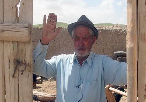دهقان فداکار مسافر قطار مرگ شد/پهلوان مرده را عشق است