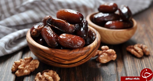 6 دلیل شگفت انگیز برای خوردن خرما 6 دلیل شگفت انگیز برای خوردن خرما