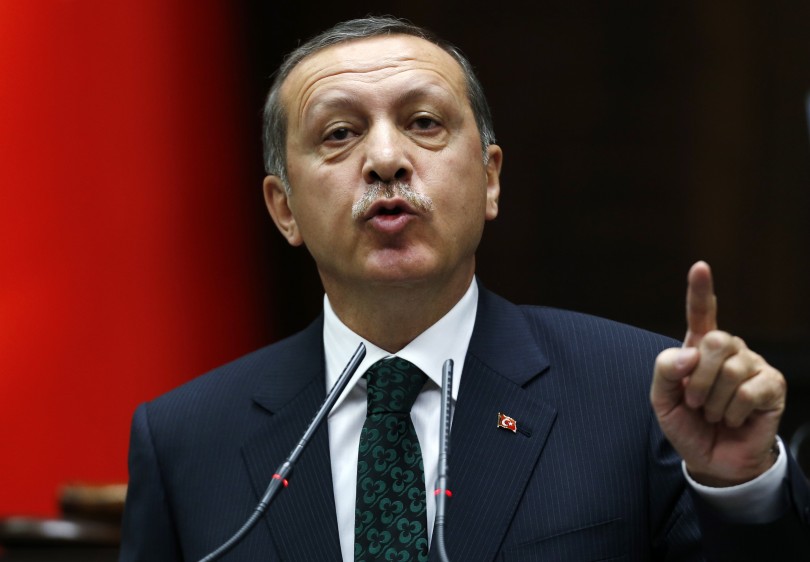 اردوغان: جوانان نباید گرفتار بازی کسانی شوند که در پی ایجاد تفرقه مذهبی در میان ما هستند