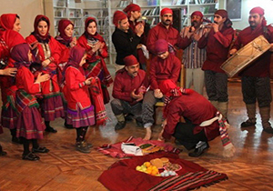 رونمایی از لوح ثبت مراسم حنابندان قوم قزل باش