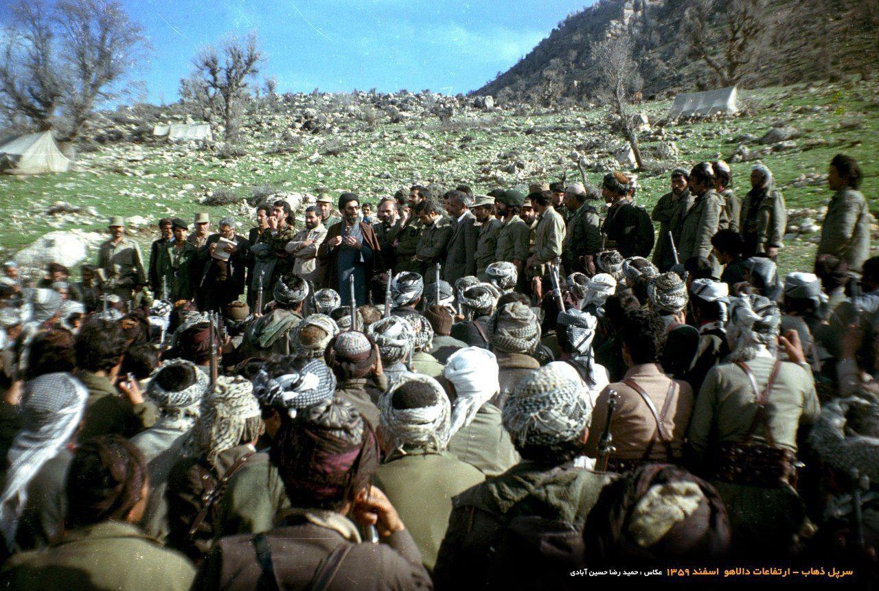 تصویر کمتر دیده شده از رهبر انقلاب