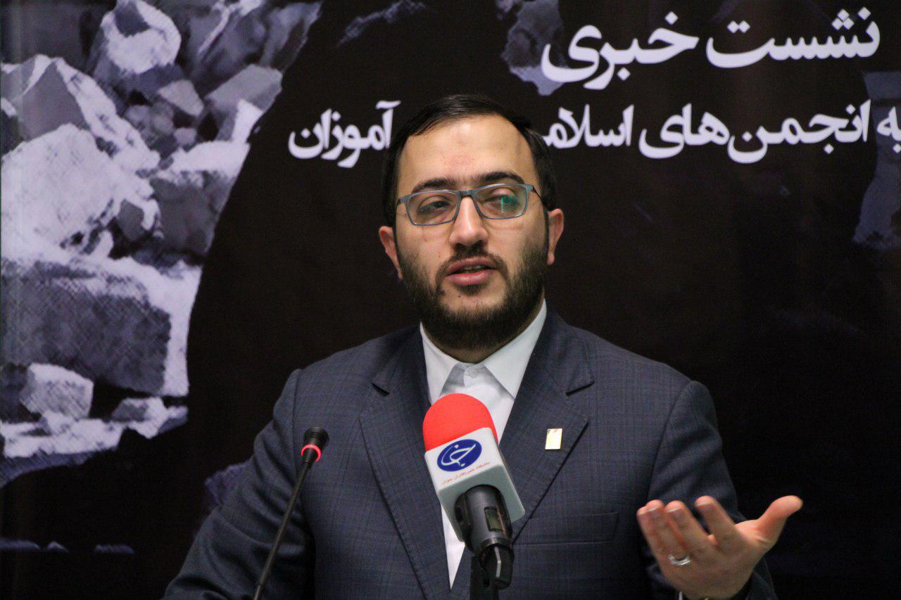 اعزام ۱۰۰۰ کارشناس علمی و ۳۰۰ روحانی به مناطق زلزله&zwnj;زده کرمانشاه