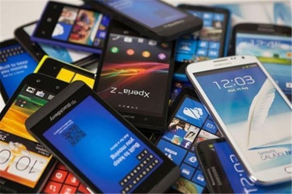 تلفن همراه ، یارِغارِ همه / همراهی که از اول بودن نیز فراتر رفت