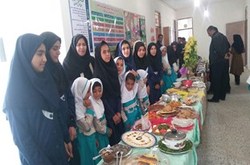 جشنواره صنایع دستی و غذاهای بومی،محلی استان بوشهر در گناوه برپا شد