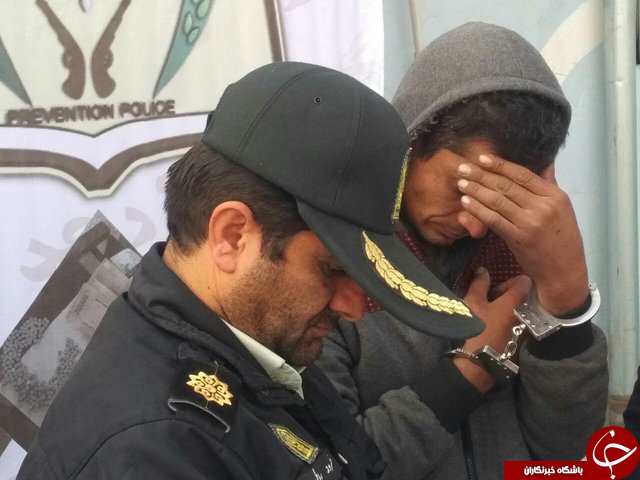 دستگیری مرد عروسک به دست با 250 سرقت+&zwnj;تصاویر