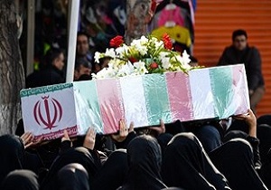 مادر شهیدان محمدی مطلق به فرزندان شهیدش پیوست