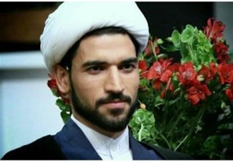 گفت&zwnj;وگو با داور فوتبالی که &laquo;روحانی&raquo; و کیک&zwnj;بوکسینگ&zwnj;کار است