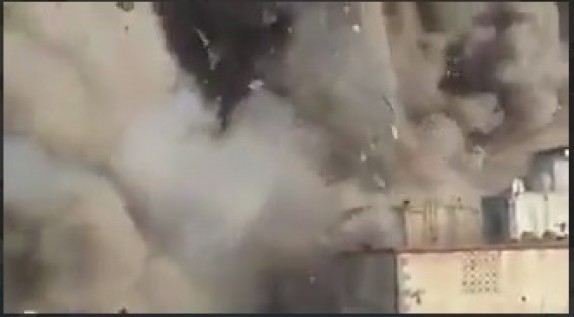 لحظه انفجار منزل علی عبدالله صالح در عفاش صنعا+ فیلم