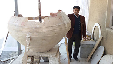 کشف گور خمره مکشوفه 2 هزار ساله در سیلک کاشان