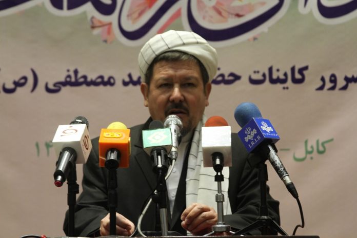 وجود پیامبر (ص) محور اخوت در جهان اسلام است