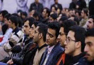دانشجویان باید نسبت به مسائل سیاسی و اجتماعی حساس باشند/ لزوم آشنایی دانشجویان با حوادث ۱۶ آذر