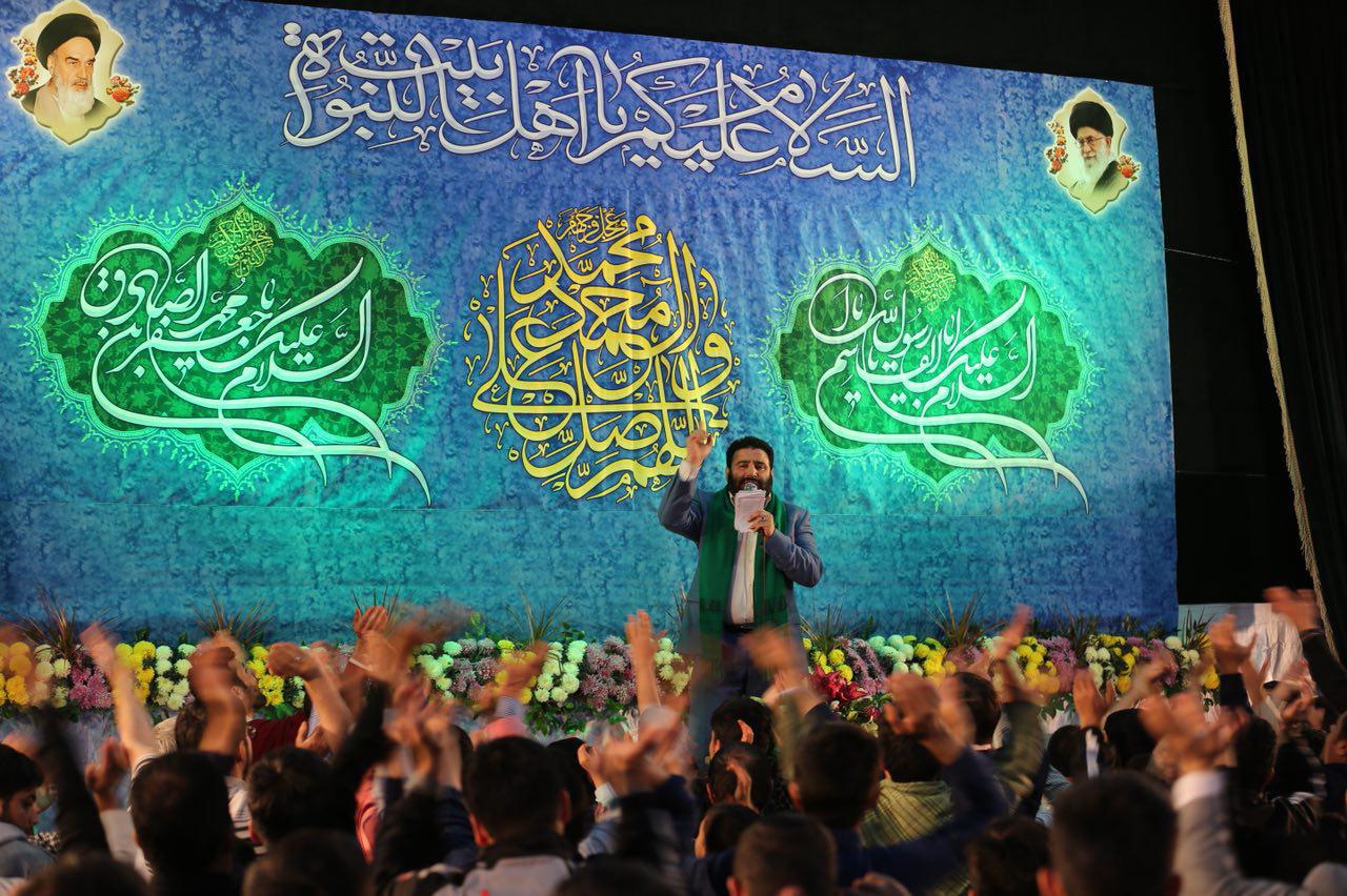 گزارش تصويري از مراسم جشن بزرگ ولادت