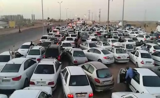 مسافران قشم در صف طولانی لندی گراف + فیلم