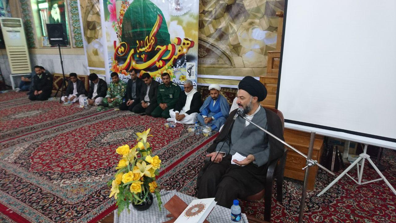 جشن میلاد پیامبر اکرم (ص) و امام صادق (ع) در ایرانشهر برگزار شد