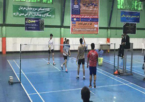 رقابت 4 تیم بدمینتون باشگاه های کشور در بجنورد