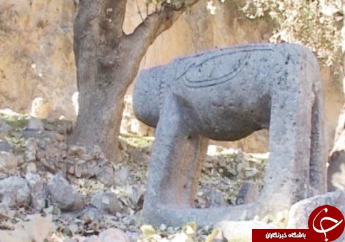 شیرهای سنگی نماد دلاورمردی مردمان بختیاری/ شیرسنگی های الیگودرز در حال نابودی + تصاویر
