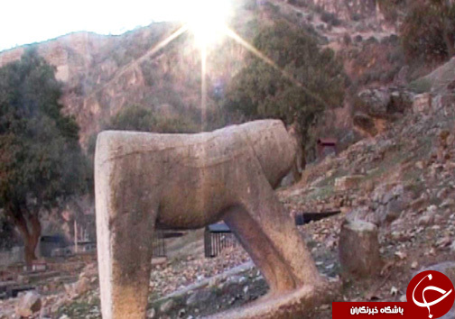 شیرهای سنگی نماد دلاورمردی مردمان بختیاری/ شیرسنگی های الیگودرز در حال نابودی + تصاویر