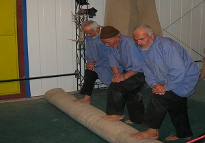 اجرای زنده تولید نمد در نمایشگاه  صنایع دستی خراسان جنوبی